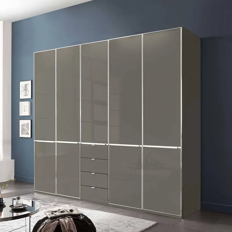 Zertifiziert 5-türiger Kombi-Kleiderschrank 247 cm breit - Madita