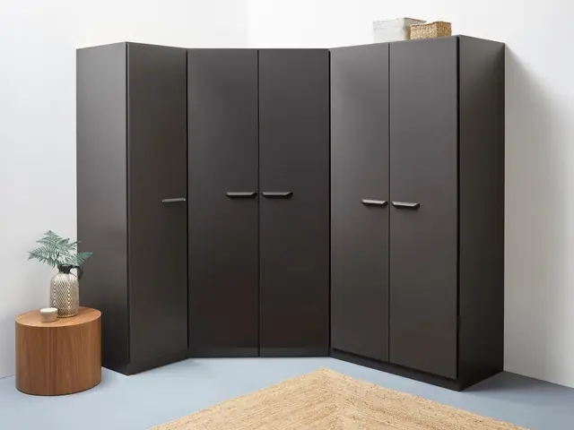 rauch Schrank-Set »Kleiderschrank Schrank Garderobe Wäscheschrank VANDOR« Set, Zertifiziert