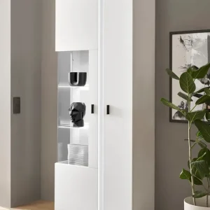 Garantierte Lieferung Home affaire Vitrine »LONG ISLAND, Stauraumvitrine« 1 Stk. tlg. in moderner Trendfarbe,inklusive senkrechter Beleuchtung,Breite 80 cm