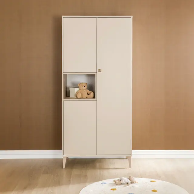 Solange Der Vorrat Reicht PAIDI Kleiderschrank »MILA & BEN Steiff by PAIDI in Beige, 3 Türen mit Push-to-open« inkl. Kleiderstangen und Einlegeböden, Massivholz-Füße, Soft-Close