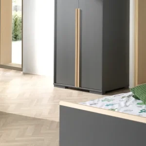 Vipack Kleiderschrank »London« Made in Europe,mit Melamin-Oberfläche und Soft-Close Aktuell