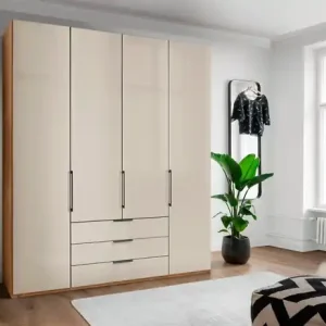 Sichere Zahlung WIEMANN Falttürenschrank »Monaco« mit Glasfront sowie hochwertigen Beschlägen