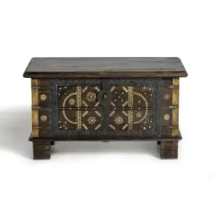 Highlight Giner y Colomer Truhe aus Mangoholz in Brown günstig kaufen | limango