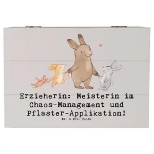 Schnäppchen Mr. & Mrs. Panda Box Erzieherin Chaos-Management mit Spruch in Grau Pastell günstig kaufen | limango